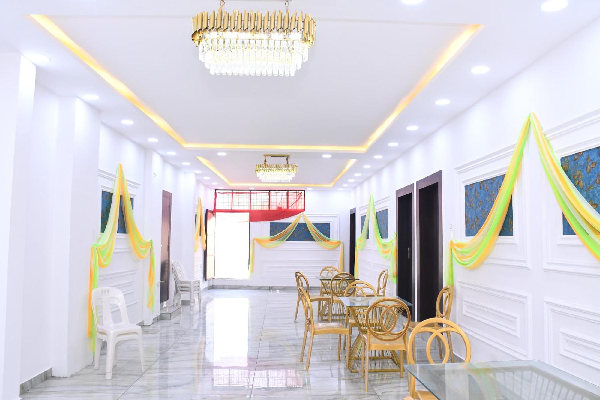 Hotel Dev International Khalilabad Exterior foto