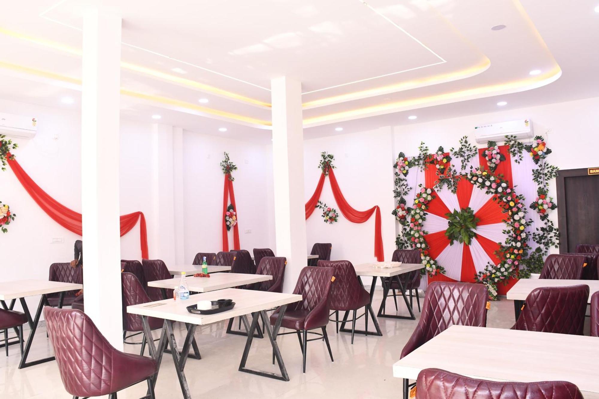 Hotel Dev International Khalilabad Exterior foto